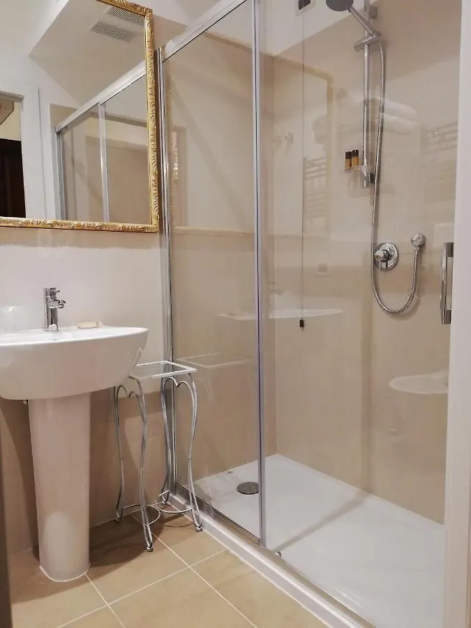 Dreamilan B&B 2*, Milan Italy